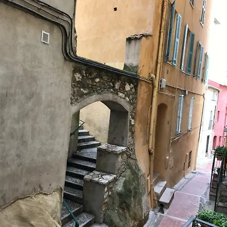 La Petite Barque Menton